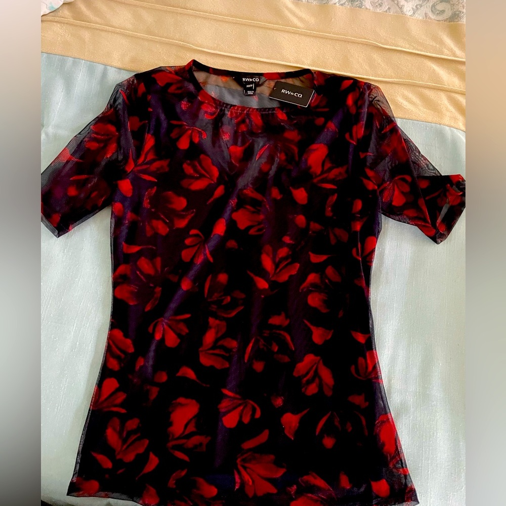 RW & Co Top